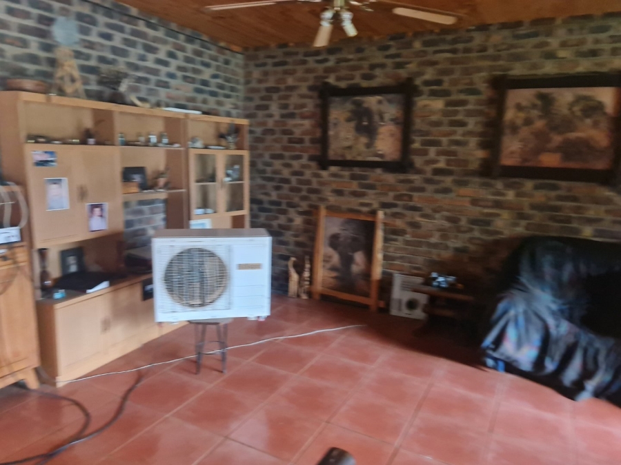 6 Bedroom Property for Sale in Koster North West